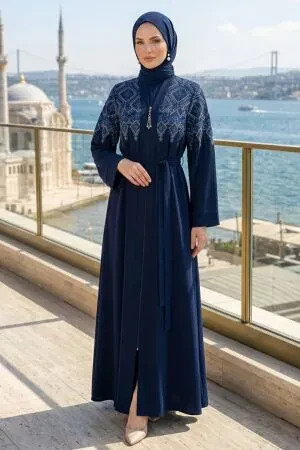 Simetrik Nakış Detaylı Kuşaklı Lacivert Tesettür Ferace 29143L 