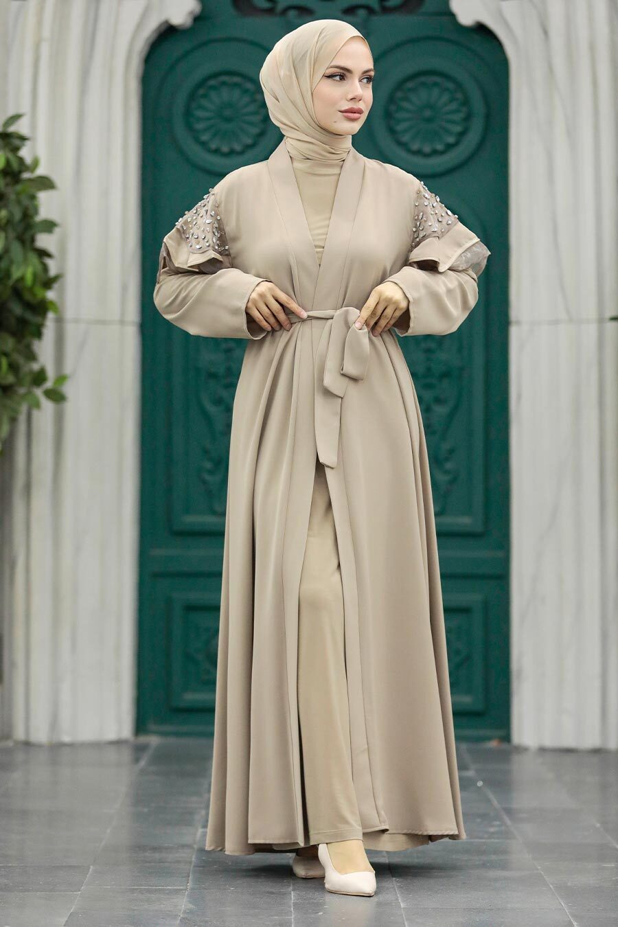 Kolları Detaylı Bej Tesettür Abaya 388900bej