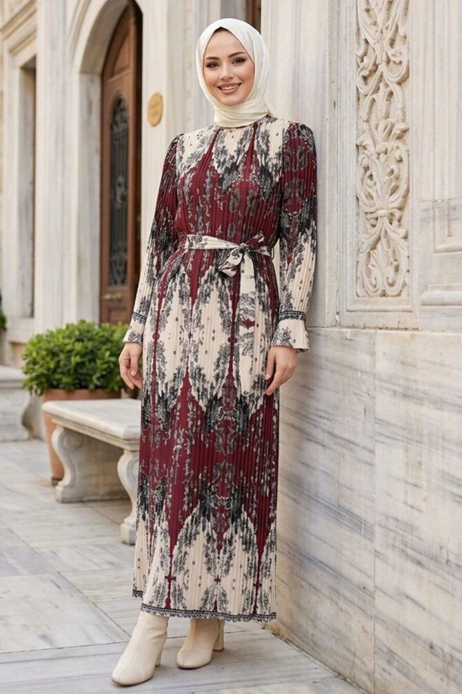 Barok Desenli Pileli Bordo İpek Saten Tesettür Elbise 95703BR - 1