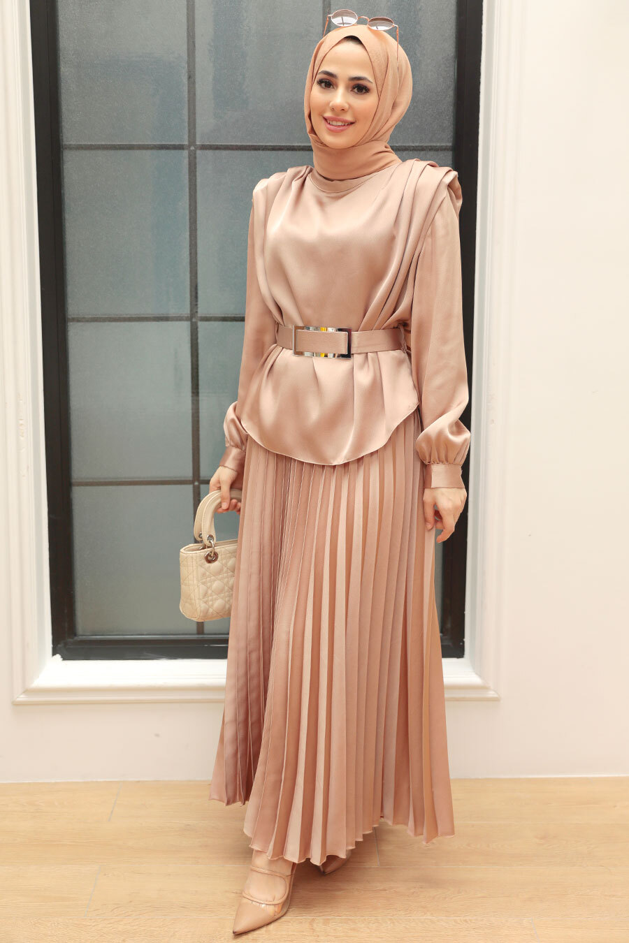 beige engagement dress Neva Style FckLck26SP-50% Plus Size Wedding Dresses Size:UK Size 14 or sophisticated gatherings