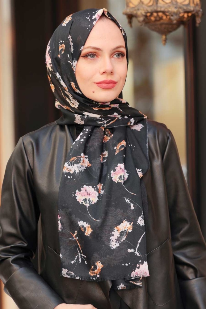 Black Hijab Shawl 52131S - 1