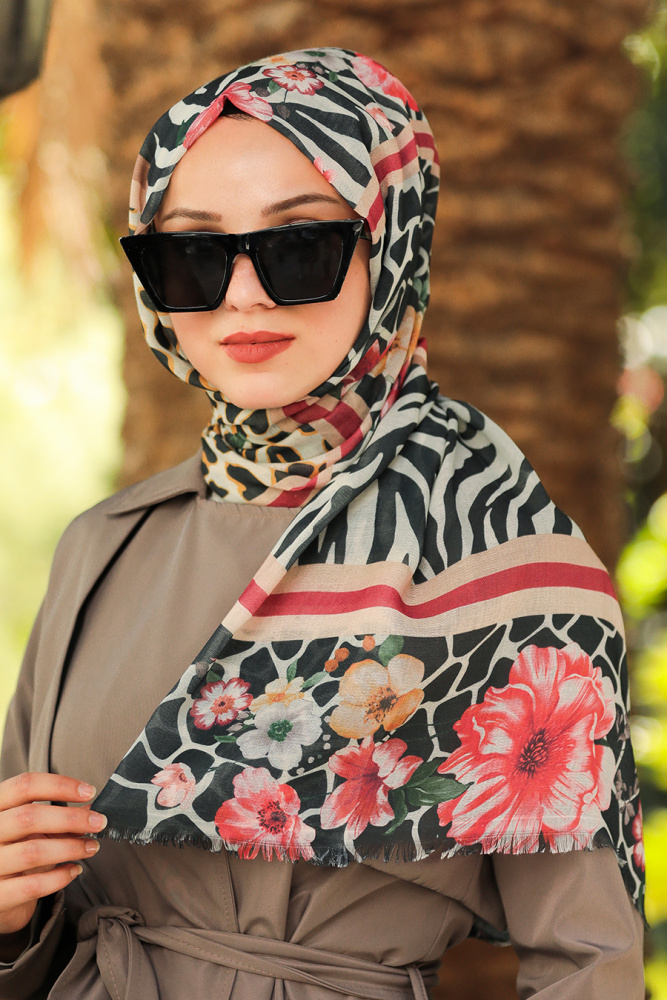 Black Hijab Shawl 7541S - 1