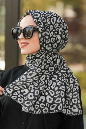 Black Hijab Shawl 7556S - 1