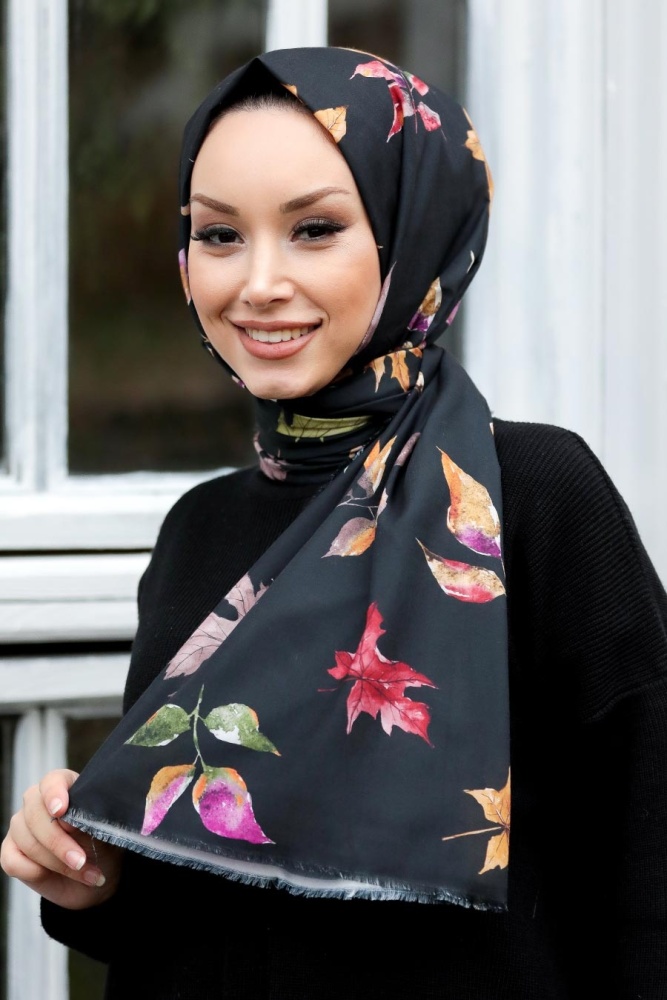 Black Hijab Shawl 7569S - 1