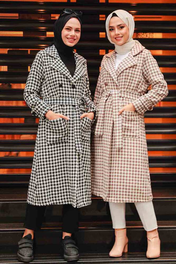 Black Hijab Stamp Coat 5811S - 4