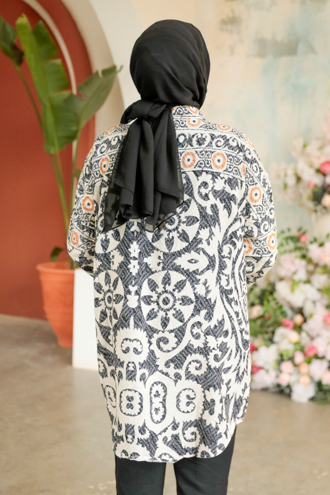 Black Modest Top 20403S - 3