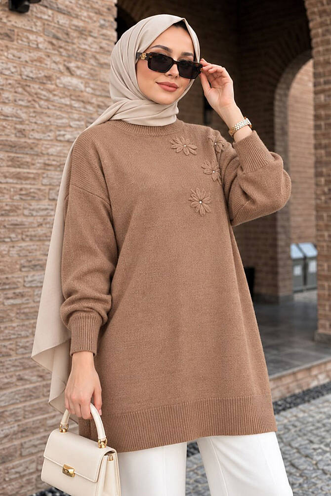 Çiçek Aplikeli Bisküvi Tesettür Triko Tunik 60112BS - N.S NEVA STYLE
