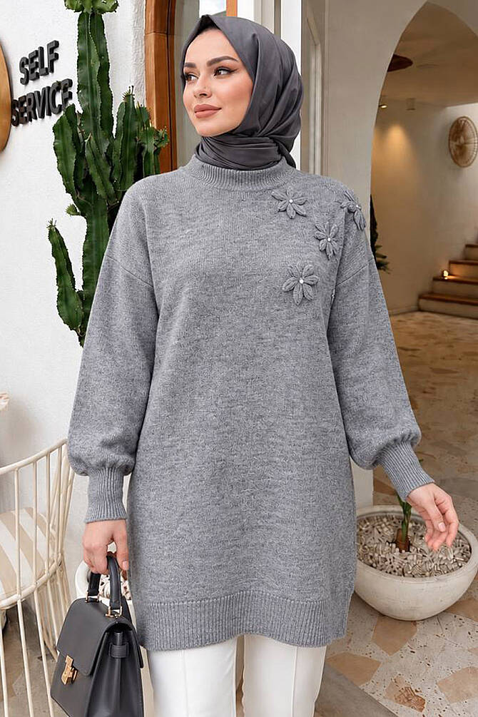 Çiçek Aplikeli Gri Tesettür Triko Tunik 60112GR - 1
