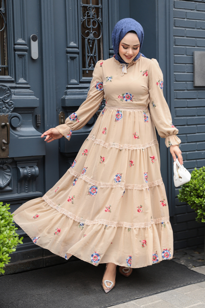 Çiçek Desenli Bej Tesettür Elbise 32816BEJ - 2