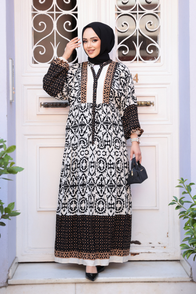Çiçek Desenli Siyah Tesettür Elbise 24013S - 1