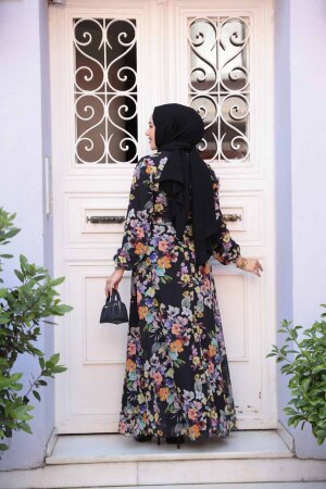 Çiçek Desenli Siyah Tesettür Elbise 279902S - 3