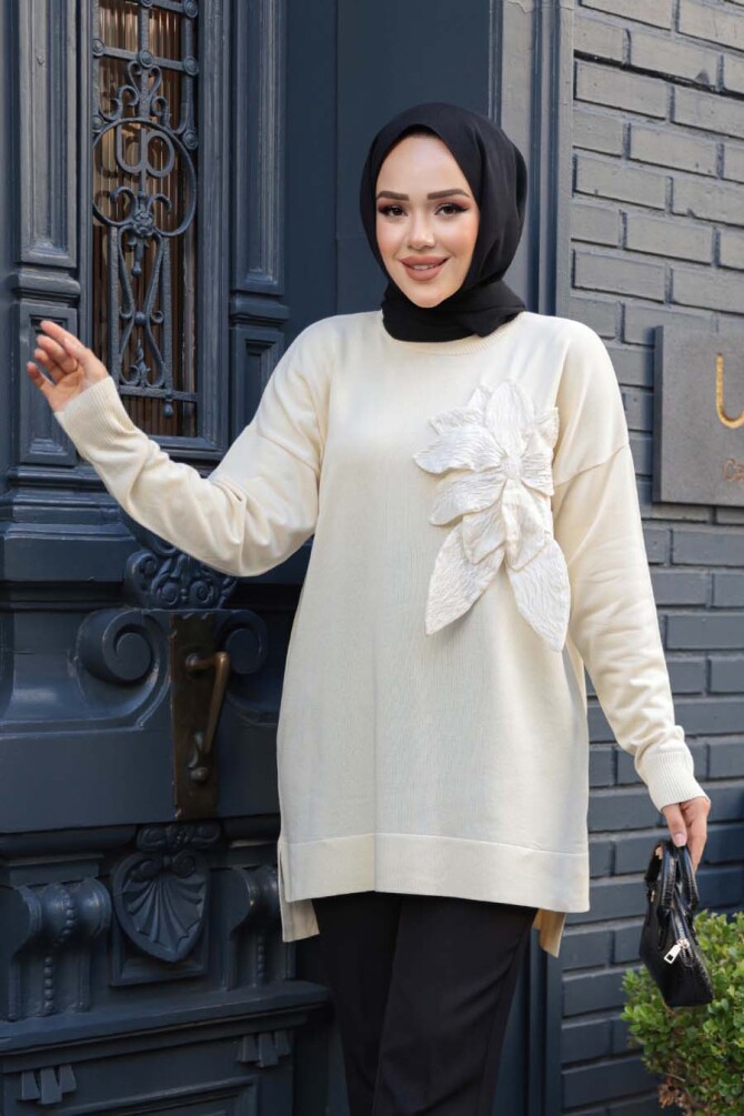 Çiçek Detaylı Merserize Krem Tesettür Triko Kazak Tunik 24330KR - N.S NEVA STYLE
