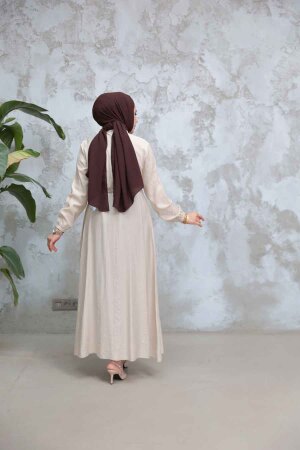 Düğmeli Bej Tesettür Elbise 17131BEJ - 4