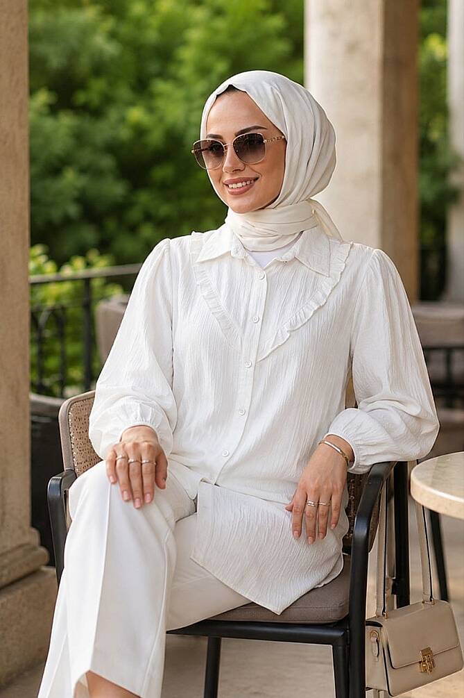 Fırfır Detaylı Beyaz Tesettür Tunik 10693B - 1
