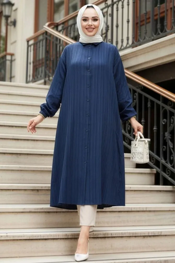 Düğmeli Lacivert Tesettür Tunik 70551L - 1