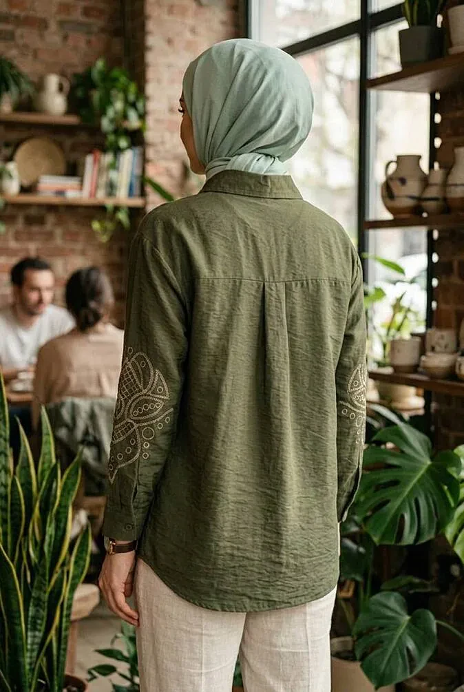 Embroidery-Detail Poplin Khaki Modest Shirt 15697HK - 2