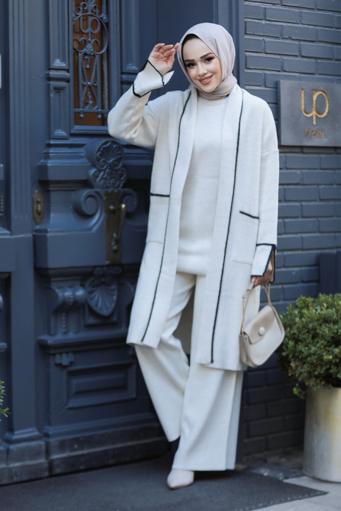 Hırkalı Bej Tesettür Triko Üçlü Takım 50182BEJ - 2