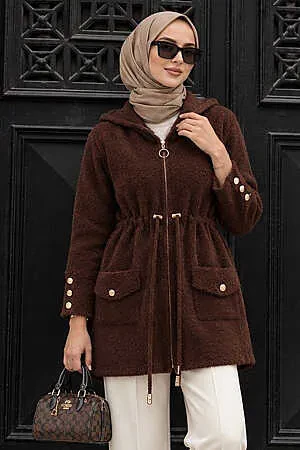 Kapüşonlu Fermuarlı Gold Düğme Detaylı Sakal Angora Kahverengi Tesettür Hırka 251447KH - N.S NEVA STYLE