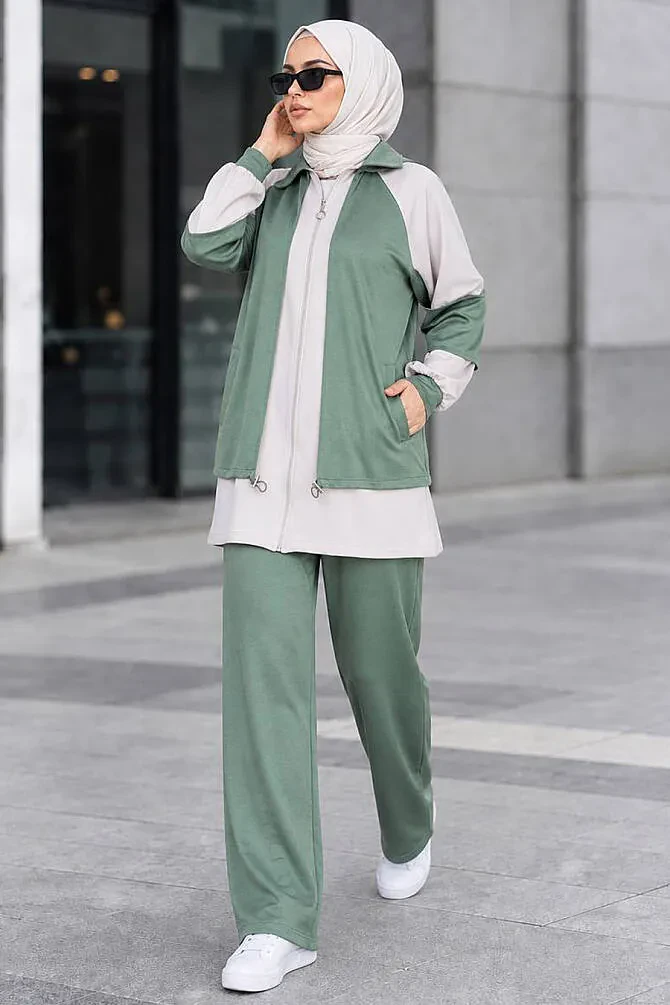 Contrast Color Detail Zip-Up Oysho Almond Green Modest Two-Piece Set 10430CY - 1