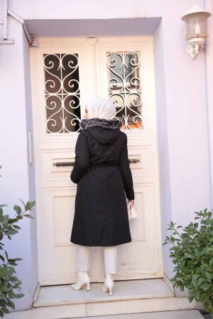 Kürklü Kapşonlu Siyah Tesettür Parka 60650S - 3
