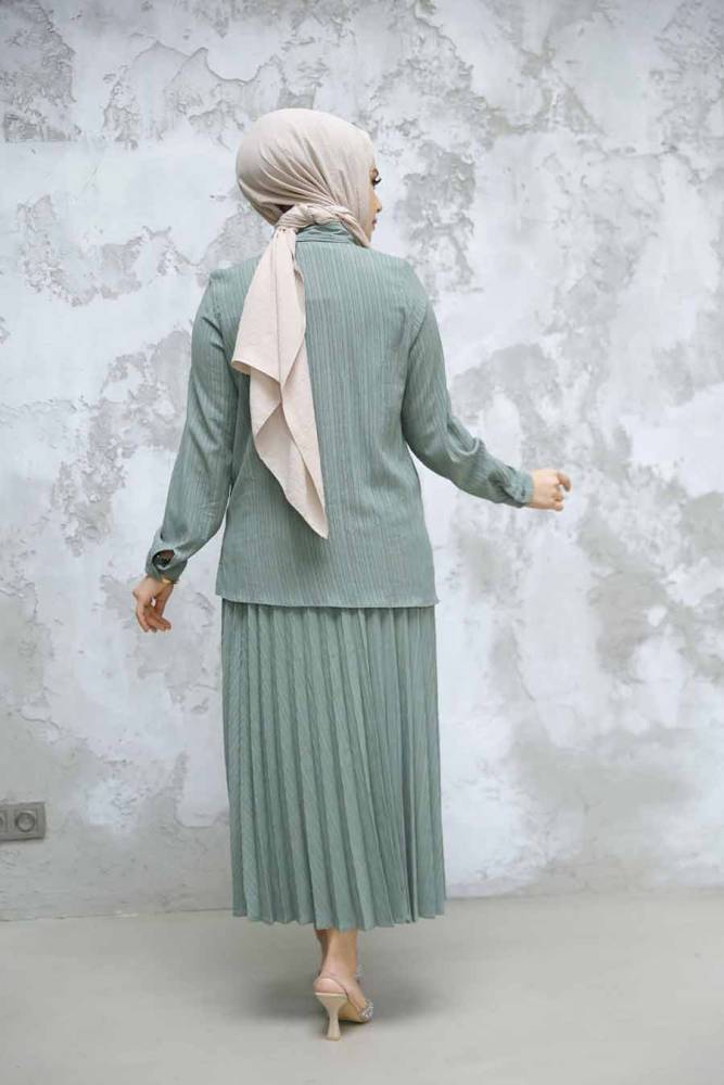 Modest Almond Green Skirted Dual Suit 60062CY - 3