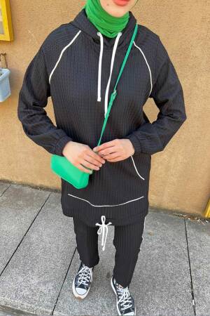 Modest Black Dual Suit 9273S - 2