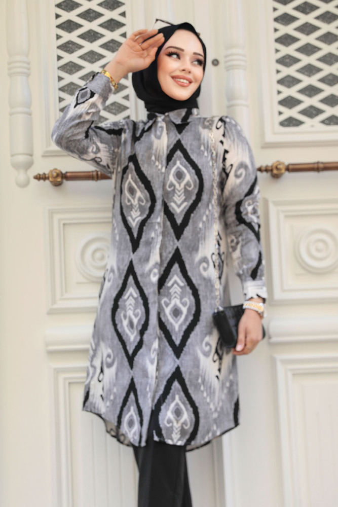Modest Black Top 11689S - 1