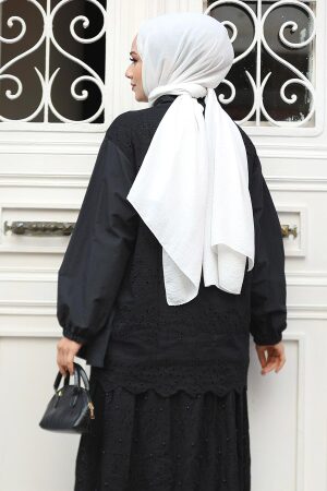 Modest Black Top 14261S - 5