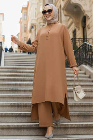Modest Camel Dual Suit 10102C 