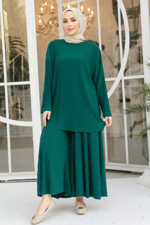Modest Emerald Green Dual Suit 12107ZY - 1