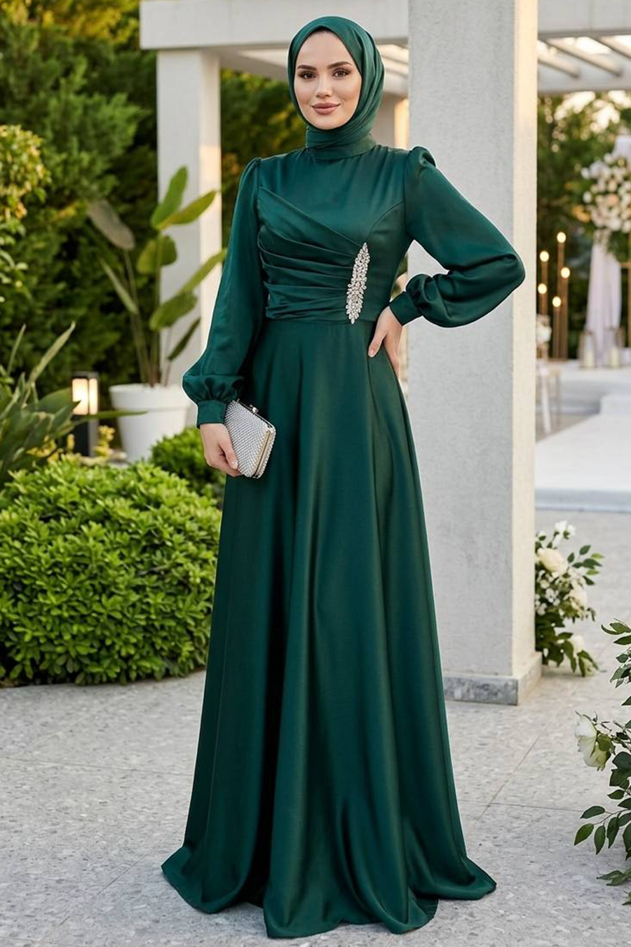 linen t shirt dress Green Dress, Relaxed Mini Size:Top L, Bottom XL Wash with natural bleach Waist corset with shaped front cut Simple A-line Burgundy Tulle