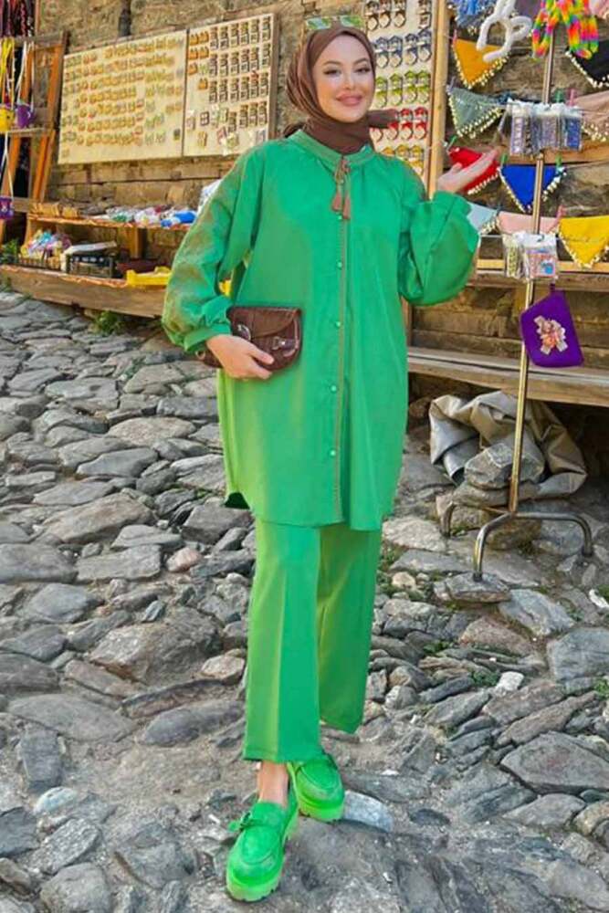 Modest Green Dual Suit 9246Y - 1