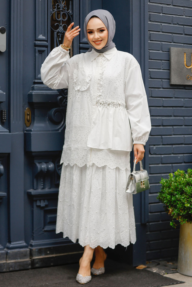 Modest White Top 14261B - 3