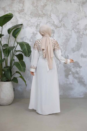 Nakış Desenli Ekru Tesettür Abaya 90313E - 4