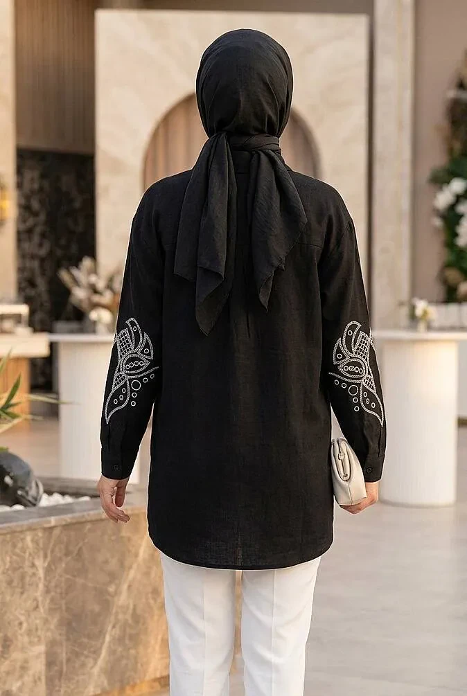 Nakış Detaylı Poplin Siyah Tesettür Gömlek 15697S - 2