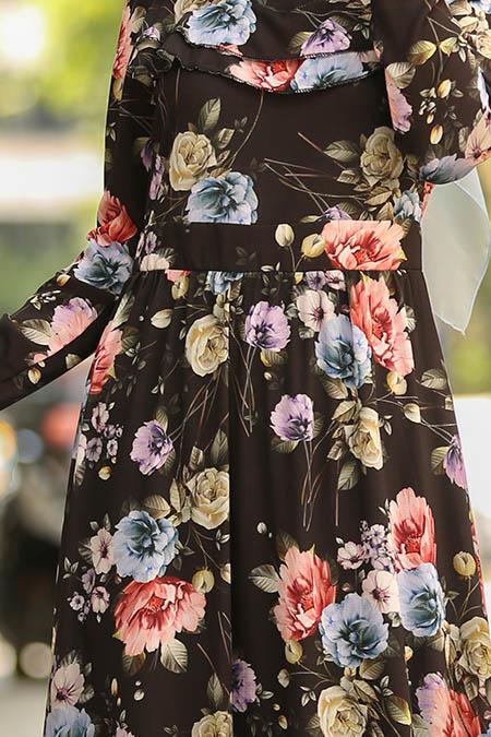 Nayla Collection - Çiçek Desenli Siyah Tesettür Elbise 100389S - 2