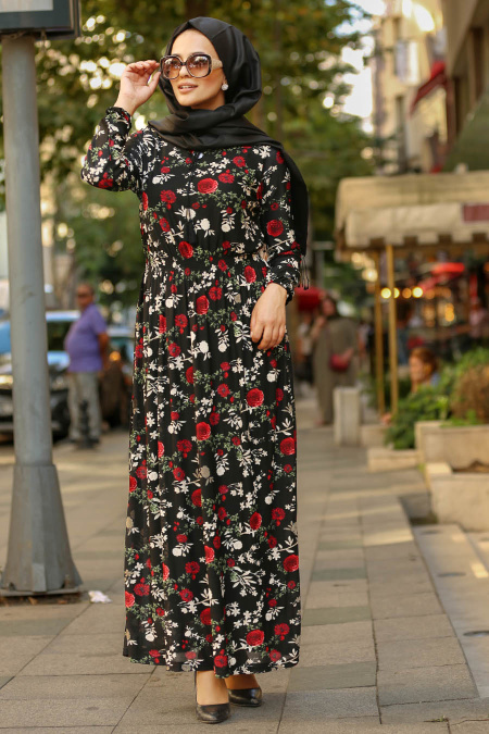 Nayla Collection - Çiçek Desenli Siyah Tesettür Elbise 78620S