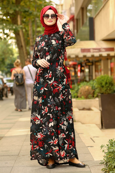Nayla Collection - Çiçek Desenli Siyah Tesettür Elbise 78622S