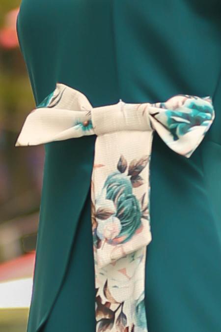 Nayla Collection - Çiçek Detaylı Petrol Yeşili Tesettür Elbise 100386PY - 4
