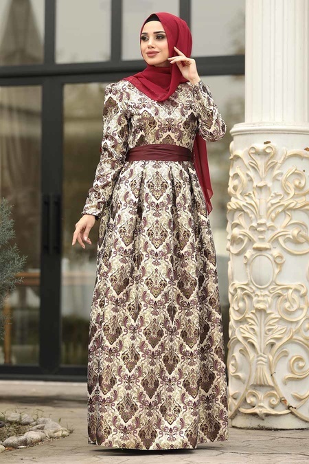 Nayla Collection - Desenli Bordo Jakarlı Tesettür Abiye Elbise 82454BR