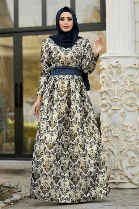 Nayla Collection - Desenli Lacivert Jakarlı Tesettür Abiye Elbise 82454L