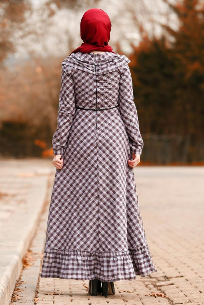 Nayla Collection - Ekoseli Fırfırlı Bordo Tesettür Elbise 83480BR - 2