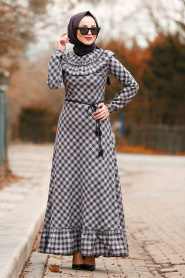 Nayla Collection - Ekoseli Fırfırlı Kahverengi Tesettür Elbise 83480KH - Thumbnail