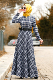 Nayla Collection - Fermuar Detaylı Ekoseli Gri Tesettür Elbise 8387GR - Thumbnail