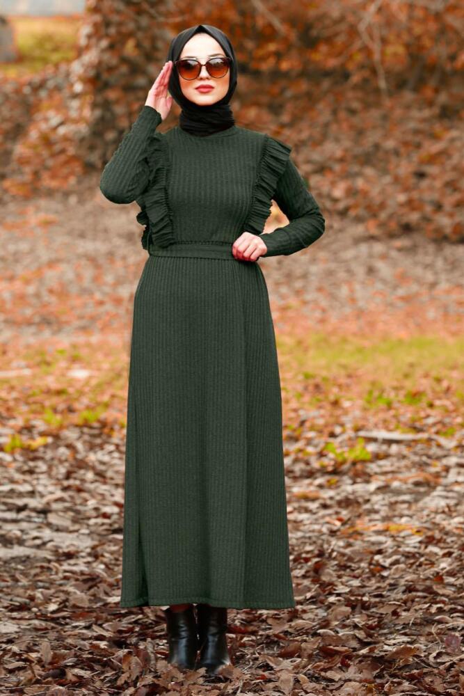 Nayla Collection - Fırfır Detaylı Yeşil Tesettür Elbise 4032Y - 1