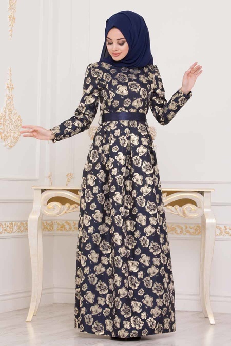 Nayla Collection - Jakarlı Lacivert Tesettür Abiye Elbise 82460L