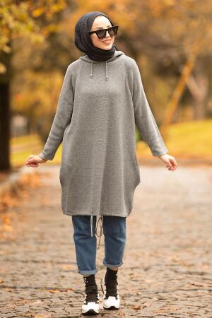 Nayla Collection - Kapşonlu Gri Tesettür Triko Tunik 21001GR - 1