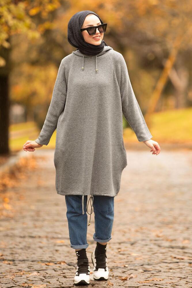 Nayla Collection - Kapşonlu Gri Tesettür Triko Tunik 21001GR - 1