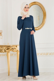Nayla Collection - Kemeri Çiçekli Petrol Mavisi Tesettür Elbise 77970PM - Thumbnail