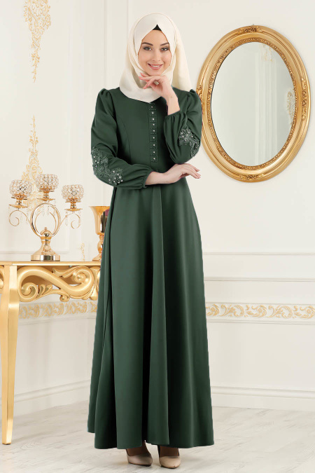 Nayla Collection - Kolları Boncuk Detaylı Yeşil Tesettür Elbise 42140Y